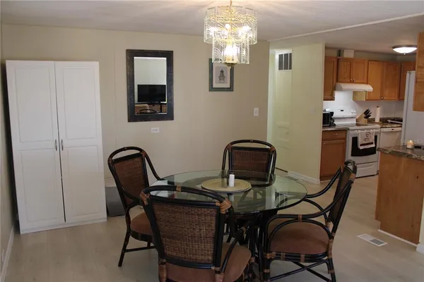 $1,549 | 5316 53rd Avenue East, Unit Q111, Bradenton, FL 34203