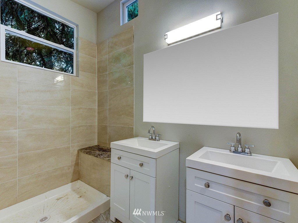 16514 Tiger Mountain Road Southeast Issaquah, WA 98027 - Photo 8 of 17 Gallery Image 8
