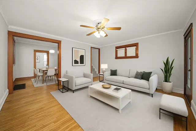 $215,000 | 281 Gifford Place, Elgin, IL 60120