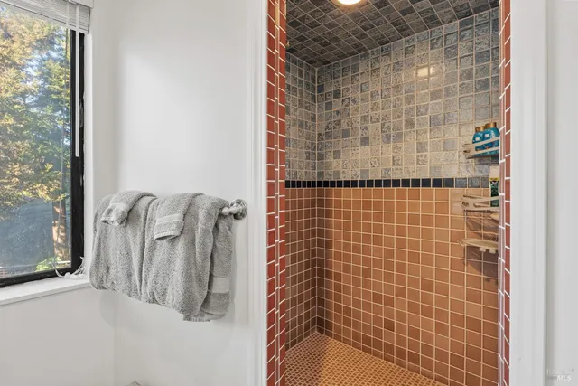 $1,800,000 | 32591 Ocean Meadows Circle, Fort Bragg, CA 95437