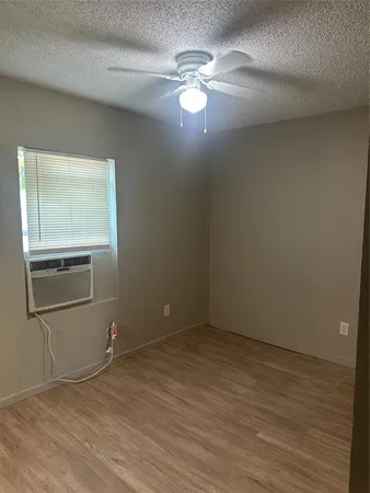 $305,000 | 101 Seminole Street, Tye, TX 79563