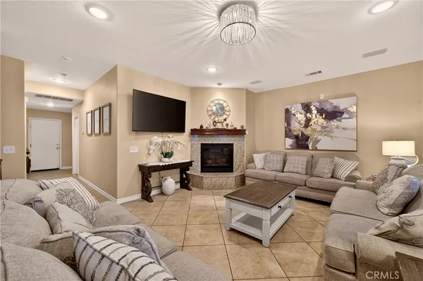 $975,000 | 17388 Hawkwood Drive, Riverside, CA 92503