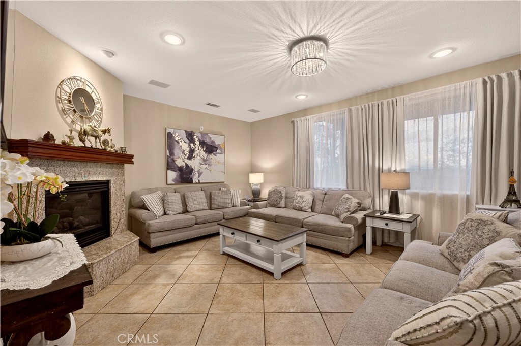 17388 Hawkwood Drive Riverside, CA 92503 - Photo 16 of 47