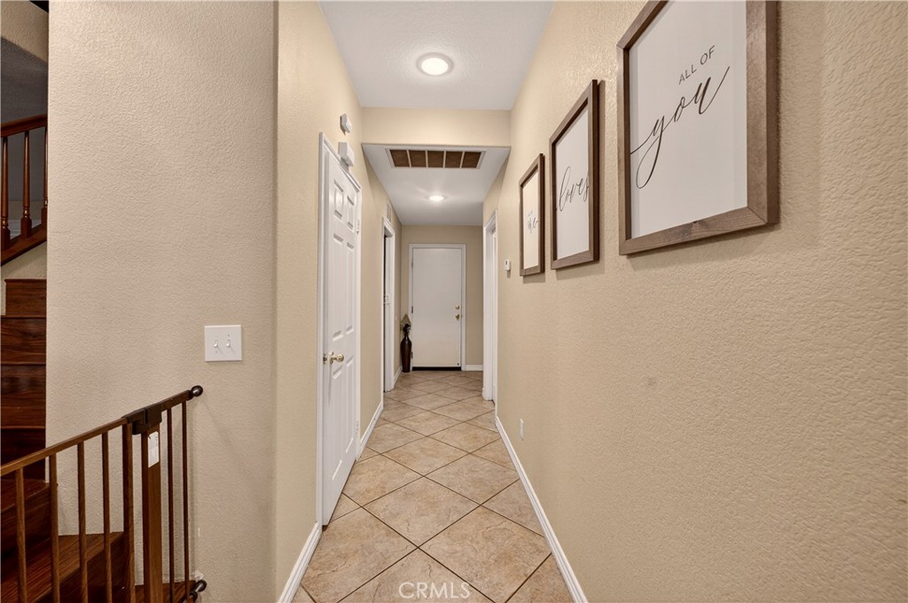 17388 Hawkwood Drive Riverside, CA 92503 - Photo 23 of 47