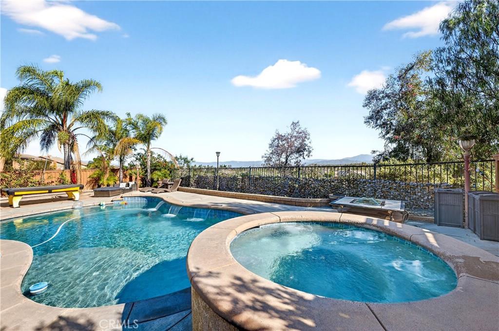 17388 Hawkwood Drive Riverside, CA 92503 - Photo 37 of 47