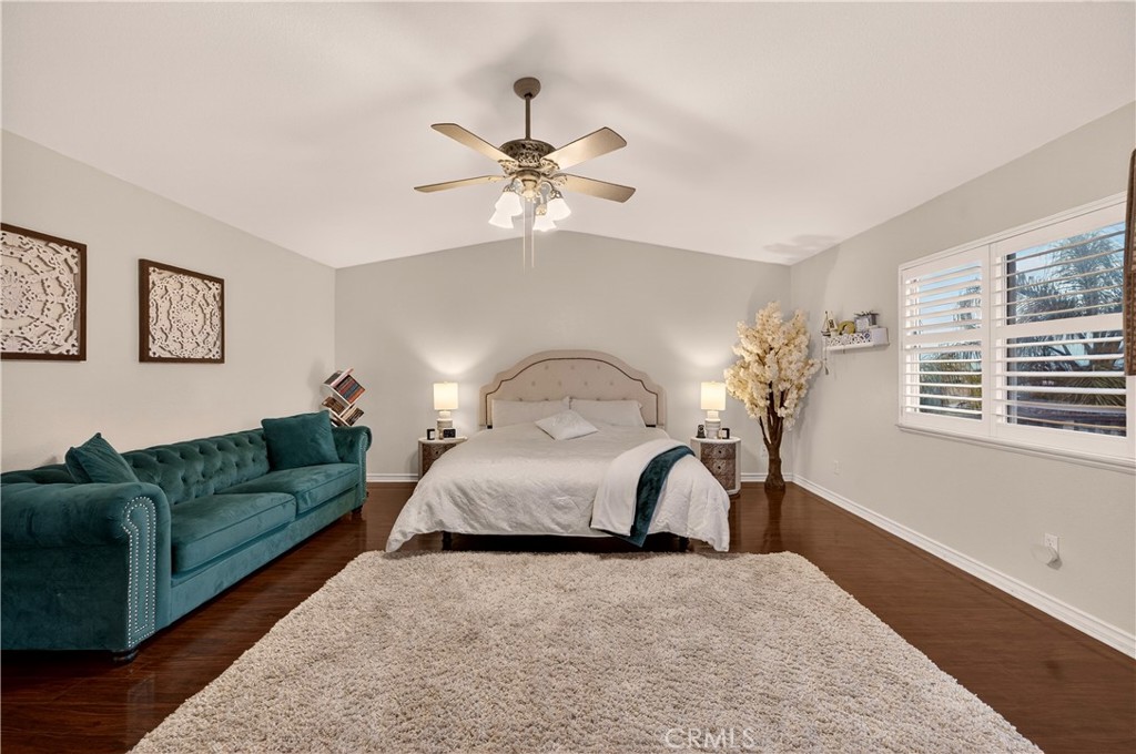 17388 Hawkwood Drive Riverside, CA 92503 - Photo 4 of 47