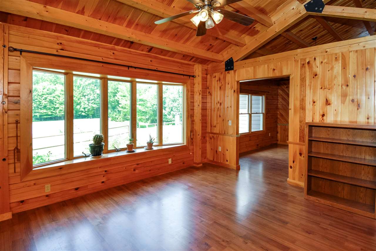 124 Underwood Road Bradford, VT 05033 - Photo 8 of 40 Gallery Image 8