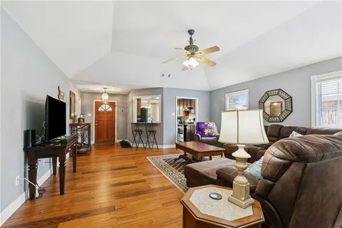 $279,000 | 142 Star Place, Belle Chasse, LA 70037