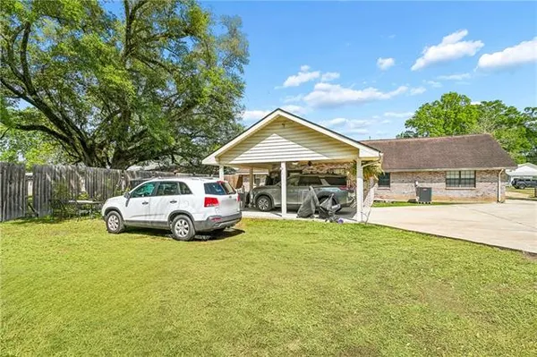 $299,900 | 213 North 2nd Street, Amite, LA 70422