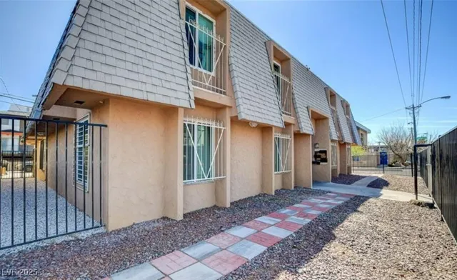 $1,250 | 3520 Cambridge Street, Unit 4, Las Vegas, NV 89169