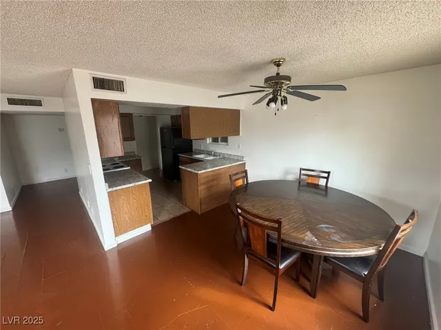 $1,250 | 3520 Cambridge Street, Unit 4, Las Vegas, NV 89169