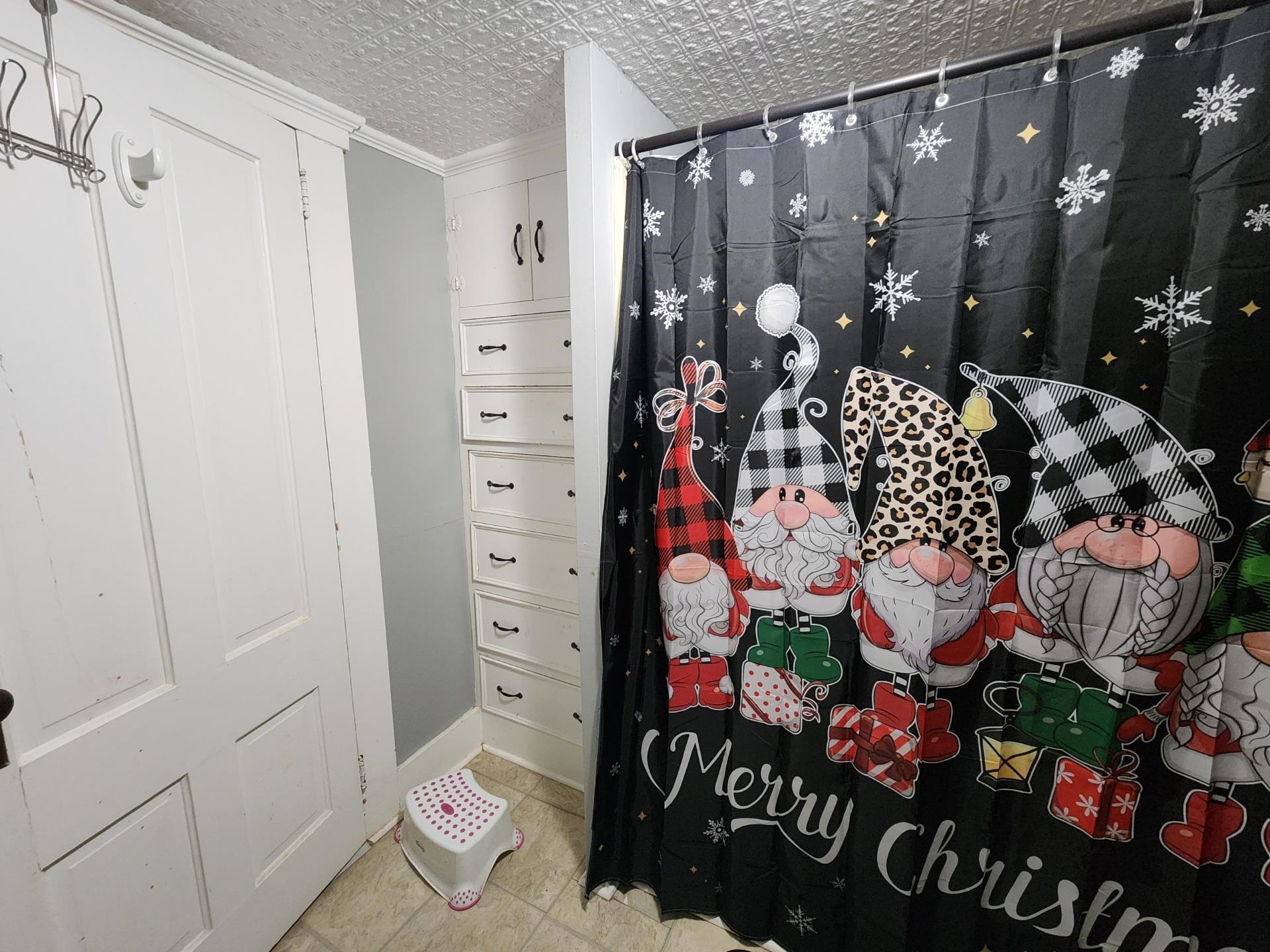 3 Clark Road Tilton, NH 03276 - Photo 6 of 17