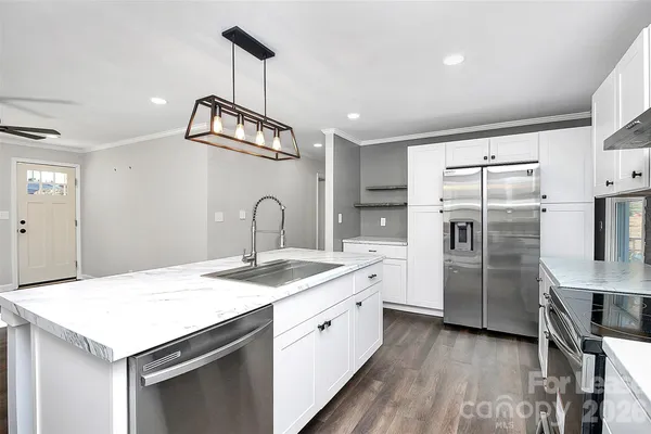 $1,499 | 2458 Jamaica Lane, Gastonia, NC 28054