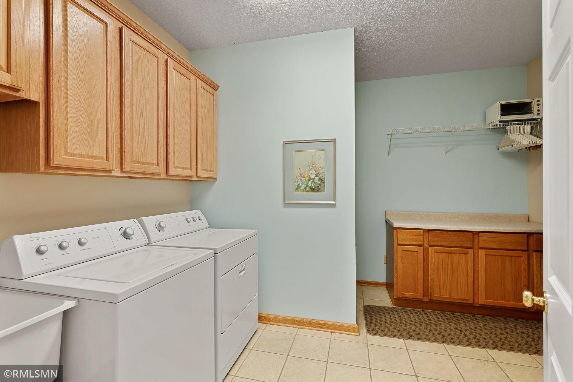 5933 Prairie Ridge Drive Shoreview, MN 55126 - Photo 16 of 27 Gallery Image 16