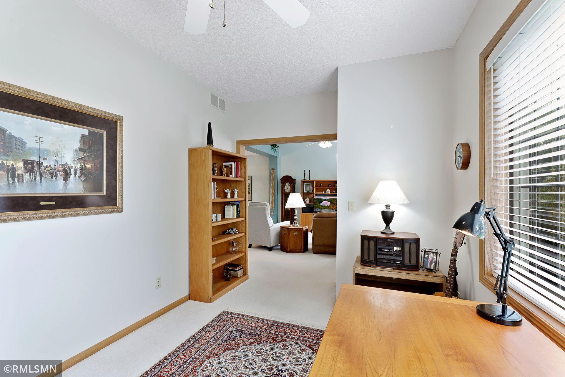 5933 Prairie Ridge Drive Shoreview, MN 55126 - Photo 10 of 27 Gallery Image 10