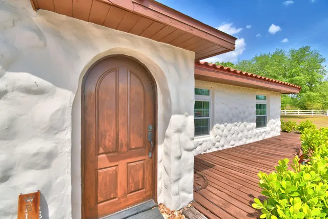 $324,900 | 3450 Palm Avenue, Hialeah, FL 33012