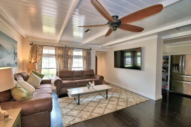 $324,900 | 3450 Palm Avenue, Hialeah, FL 33012