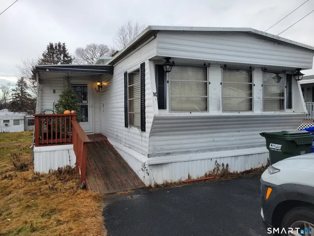 $35,900 | 10 B Street, Groton, CT 06340