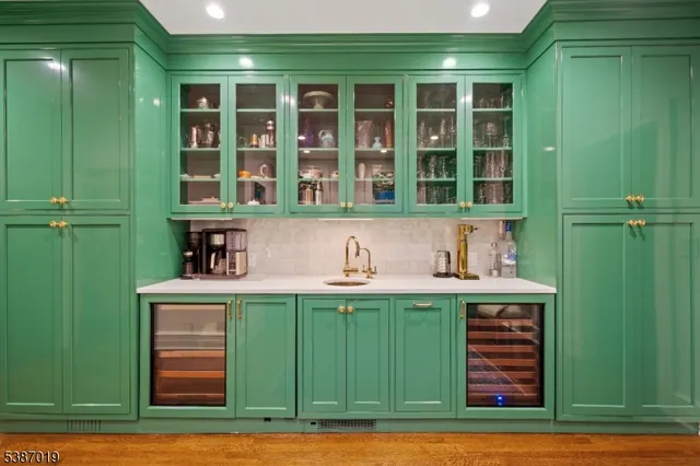 $8,500 | 655 Lake Street, Newark, NJ 07104