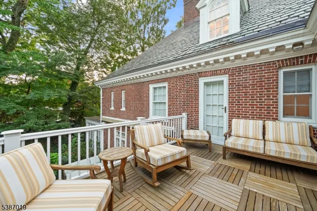 $8,500 | 655 Lake Street, Newark, NJ 07104