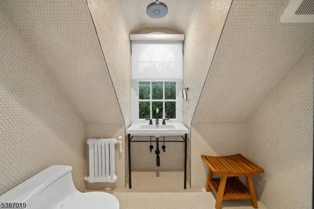 $8,500 | 655 Lake Street, Newark, NJ 07104