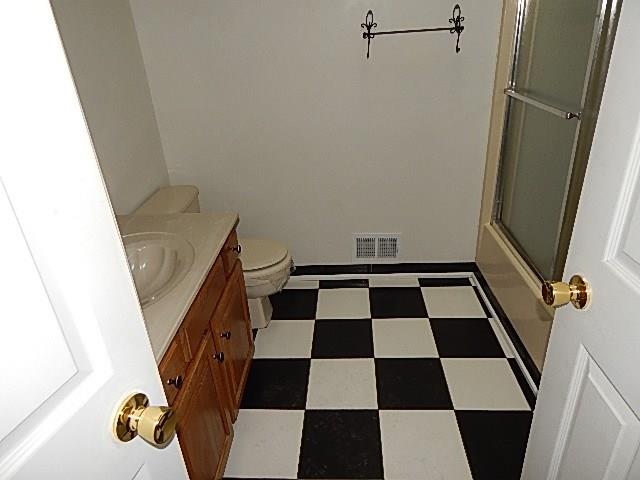 1916 Beulah Road Churchill, PA 15235 - Photo 6 of 19 Gallery Image 6