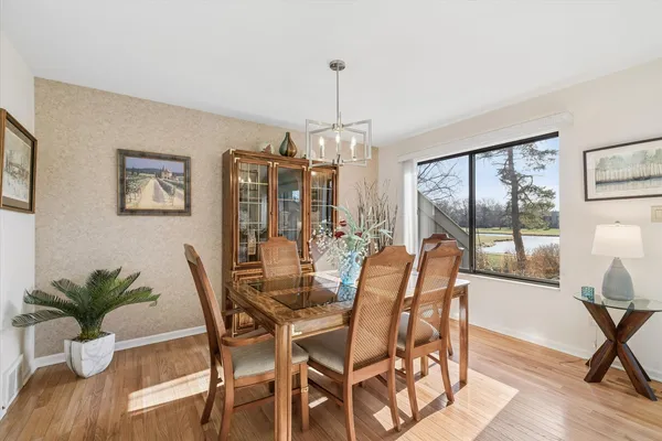 $449,900 | 404 Shoreline Road, Unit 298, Lake Barrington, IL 60010