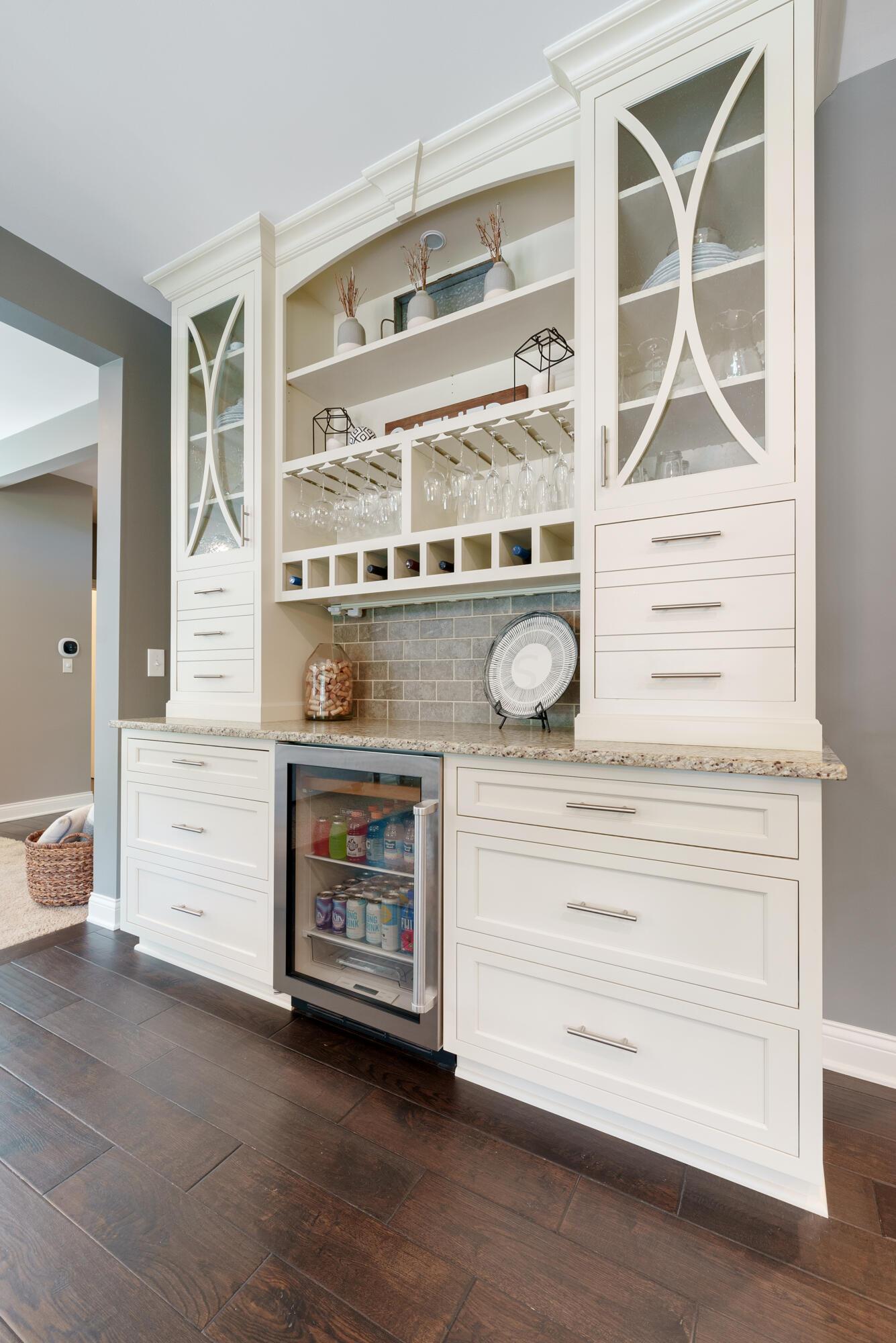883 Elderberry Loop Delaware, OH 43015 - Photo 20 of 71 Wine Fridge / Breakfast Bar