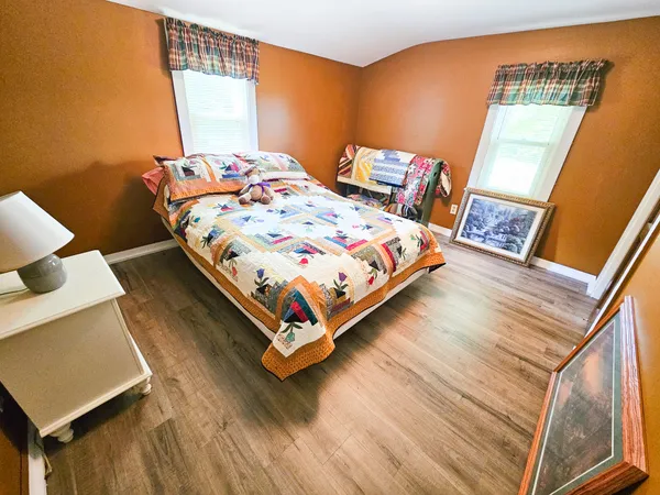 $499,999 | 856 Weeks Mills Road, New Sharon, ME 04955