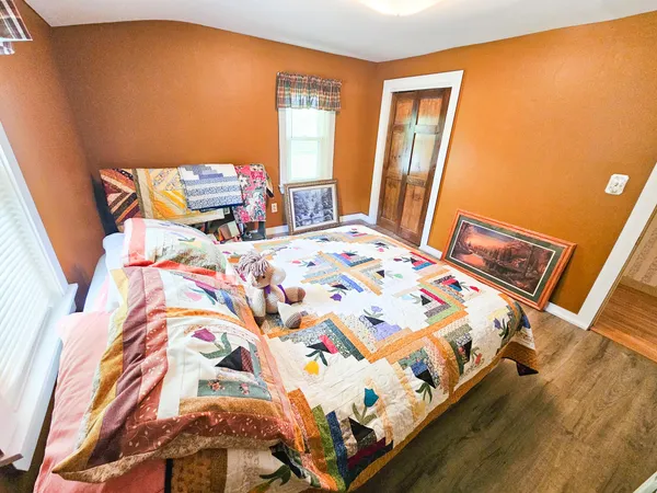 $499,999 | 856 Weeks Mills Road, New Sharon, ME 04955