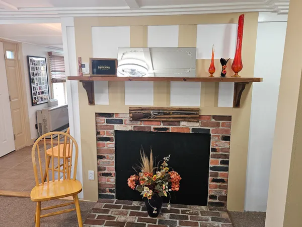 $499,999 | 856 Weeks Mills Road, New Sharon, ME 04955
