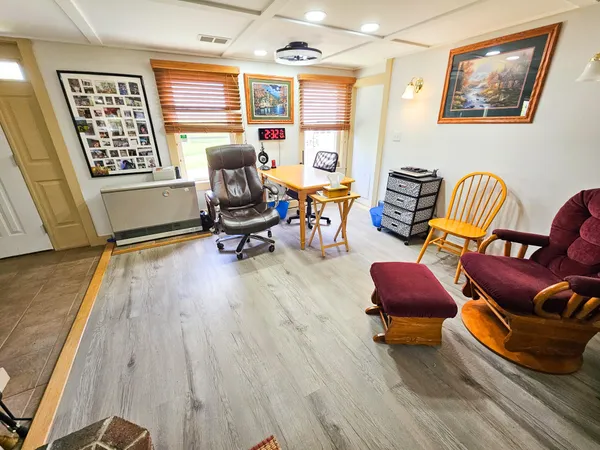 $499,999 | 856 Weeks Mills Road, New Sharon, ME 04955