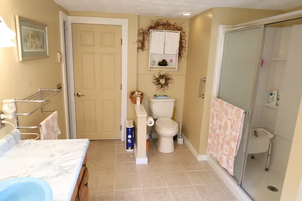 $499,999 | 856 Weeks Mills Road, New Sharon, ME 04955