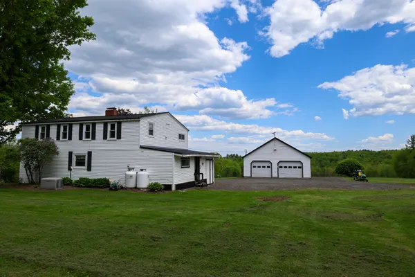 $499,999 | 856 Weeks Mills Road, New Sharon, ME 04955