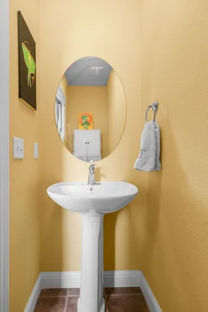 $460,000 | 938 Leisha Lane, Redding, CA 96001