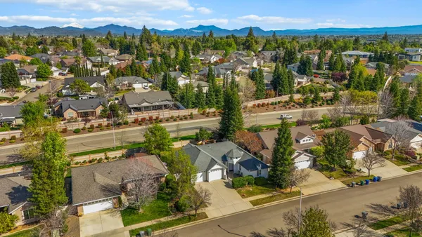 $460,000 | 938 Leisha Lane, Redding, CA 96001