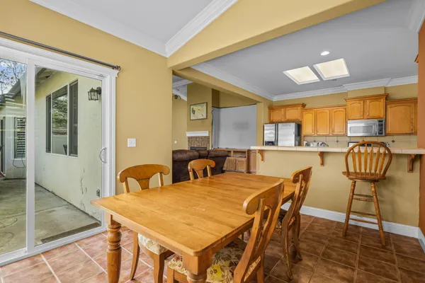 $460,000 | 938 Leisha Lane, Redding, CA 96001