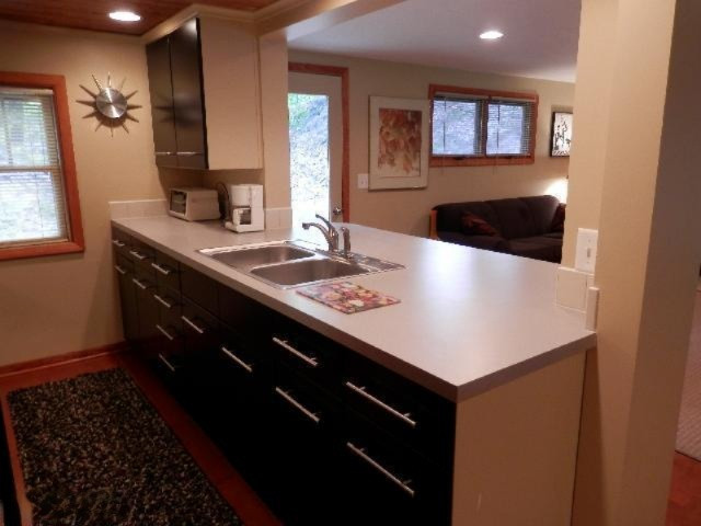 6005 Lakeshore Road Manistee, MI 49660 - Photo 6 of 21 Additional Photo