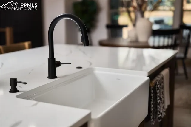 a close view of sink