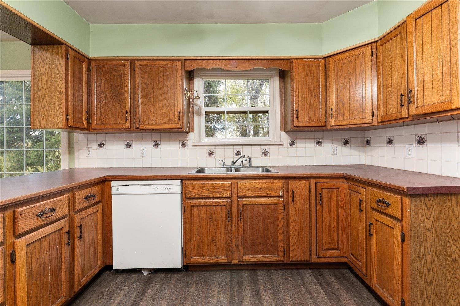40717 North Perry Road Deer Park, WA 99006 - Photo 4 of 29 Gallery Image 4