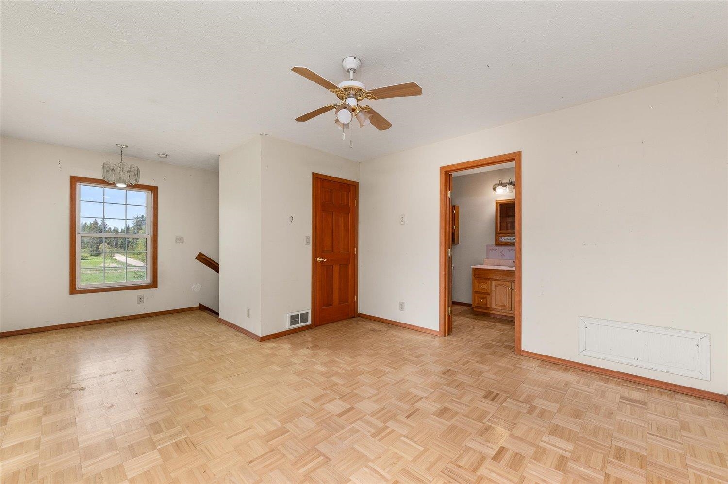 40717 North Perry Road Deer Park, WA 99006 - Photo 9 of 29 Gallery Image 9