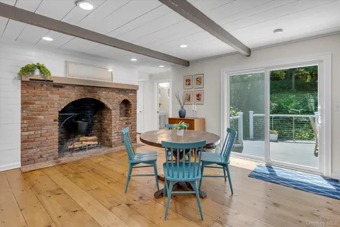 $899,000 | 14 Hawks Nest Road, Stony Brook, NY 11790