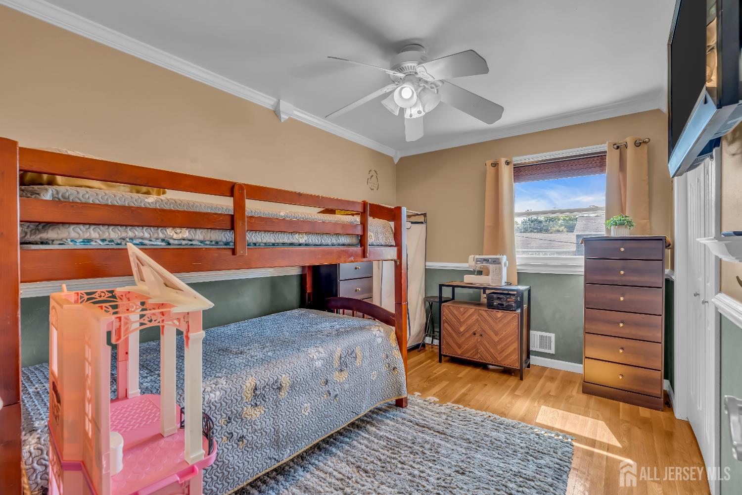 2316 Old Grove Road Linden, NJ 07036 - Photo 24 of 50 Gallery Image 24
