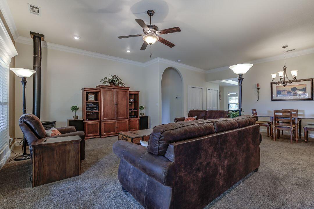 380 Franciscan Trail Redding, CA 96003 - Photo 11 of 78 380FranciscanTrail-8