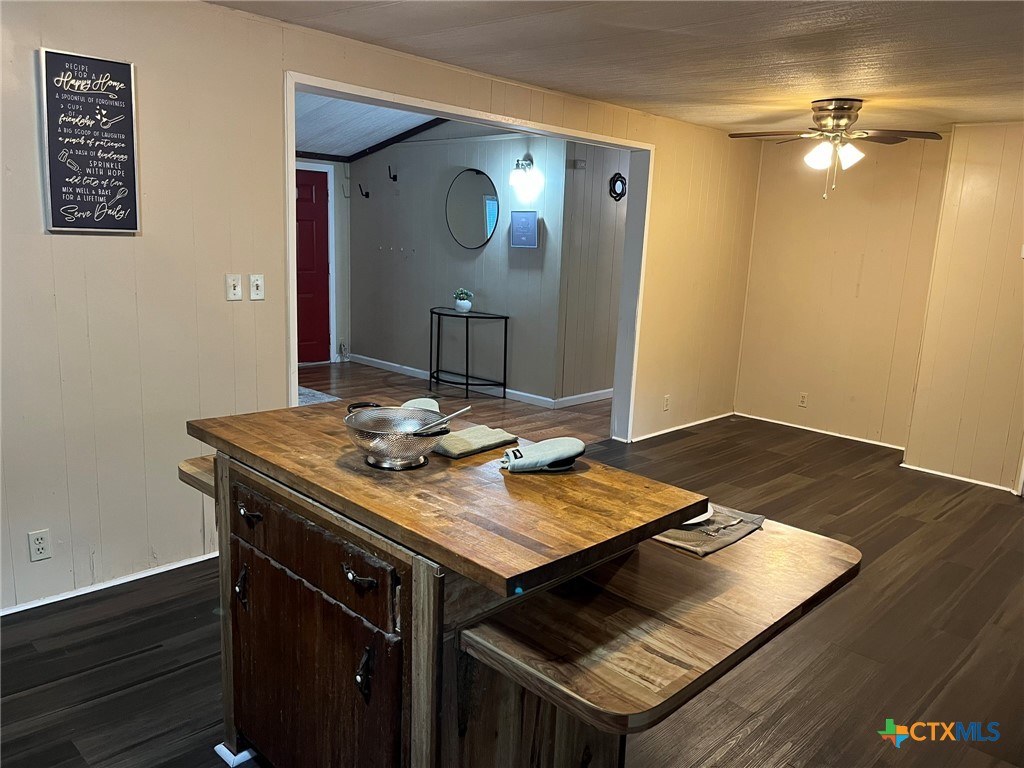 5576 Helm Lane Temple, TX 76502 - Photo 11 of 25 a view of a kitchen area