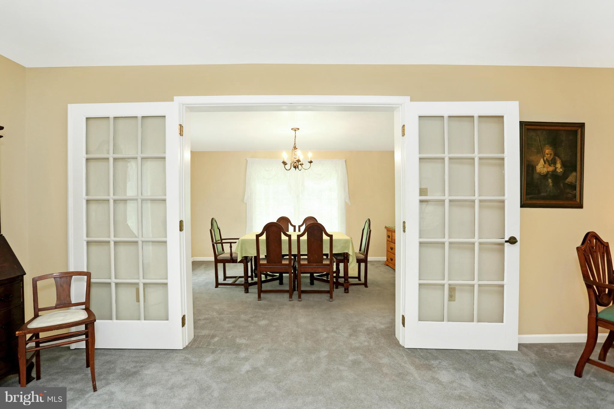 10275 Highland School Road Frederick, MD 21702 - Photo 12 of 30 Dining Room