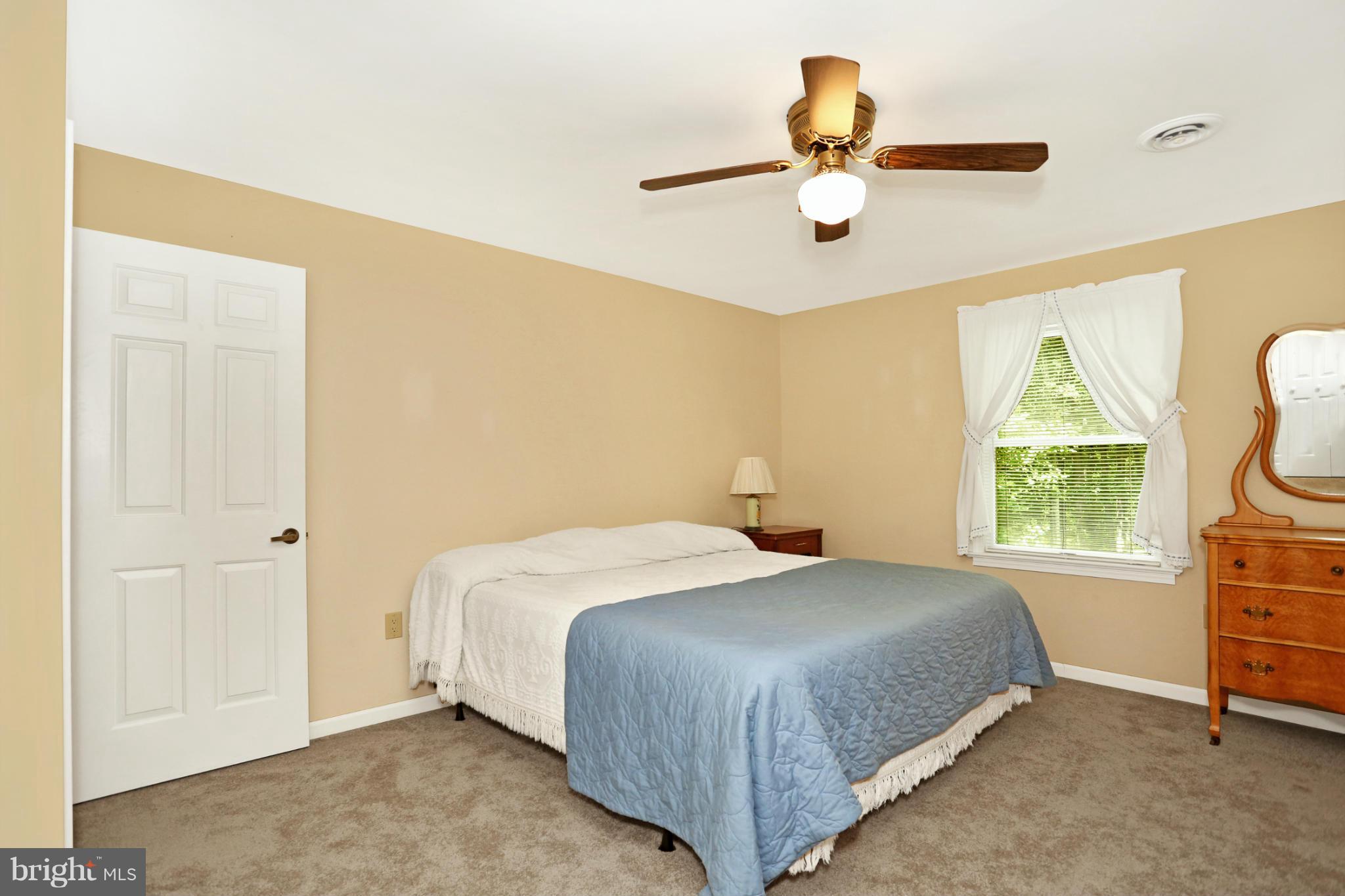 10275 Highland School Road Frederick, MD 21702 - Photo 25 of 30 Bedroom