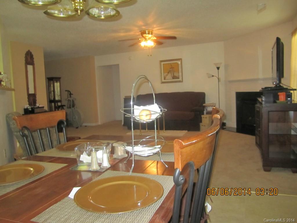 1409 Key Ridge Court Charlotte, NC 28216 - Photo 14 of 16