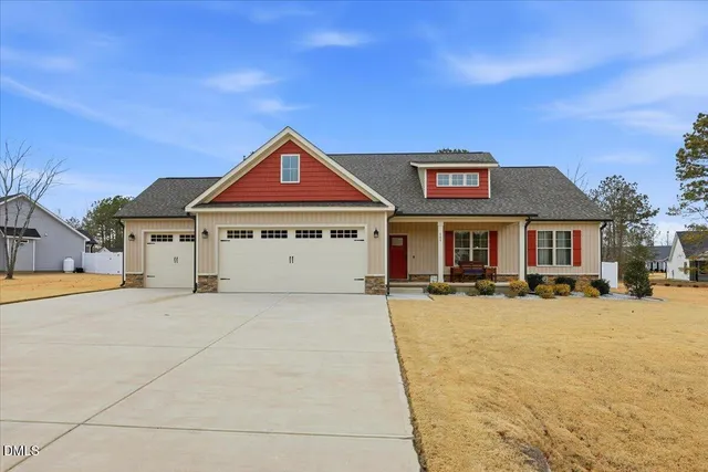 $382,750 | 603 Tuscany Circle, Princeton, NC 27569