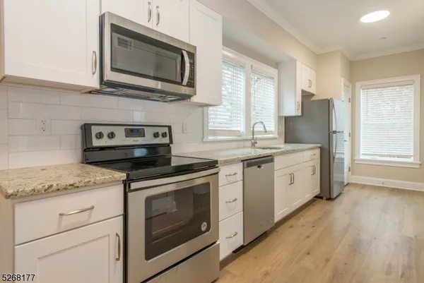 $1,750 | 84 Auburn Street, Paterson, NJ 07501